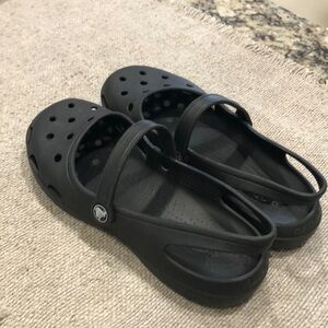 Mary Jane Black Crocs